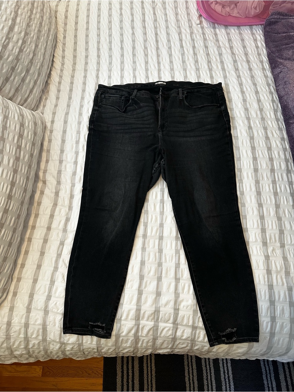 Good American Black Slim High-Rise Skinny Jeans